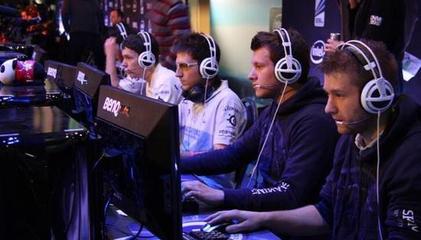 英雄联盟S14比赛彩票哪里可以买_英雄联盟投注中奖是真的吗_S14英雄联盟全球总决赛电竞赛事竞猜